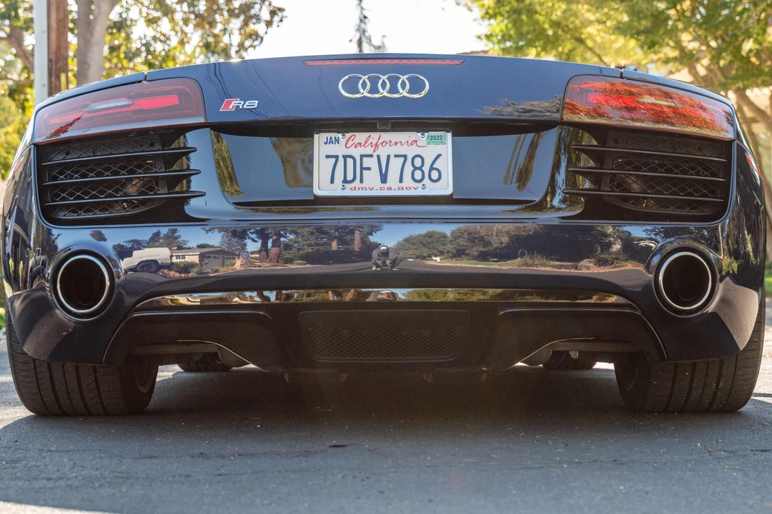 2014 Audi 42 R8 - Image 22 of 31