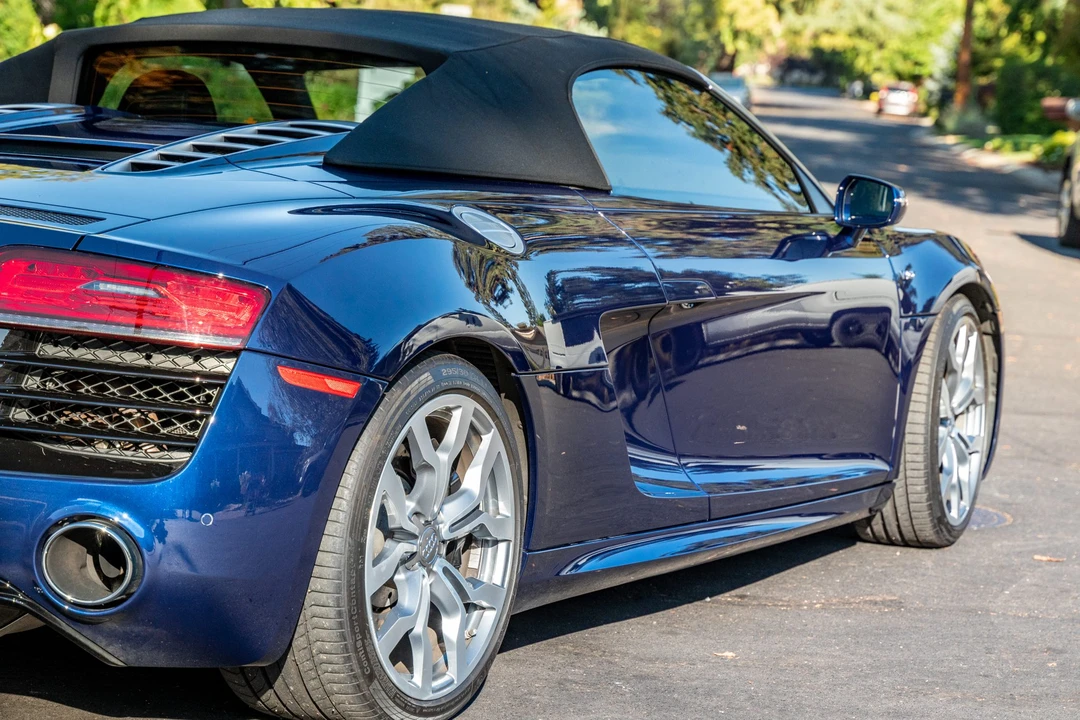 2014 Audi 42 R8 - Image 23 of 31