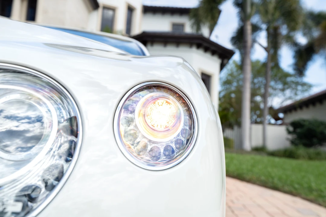 2014 Bentley Continental GTC - Image 22 of 31