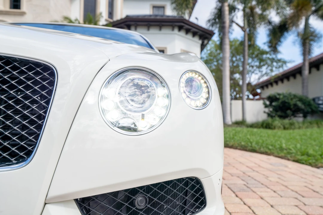 2014 Bentley Continental GTC - Image 25 of 31