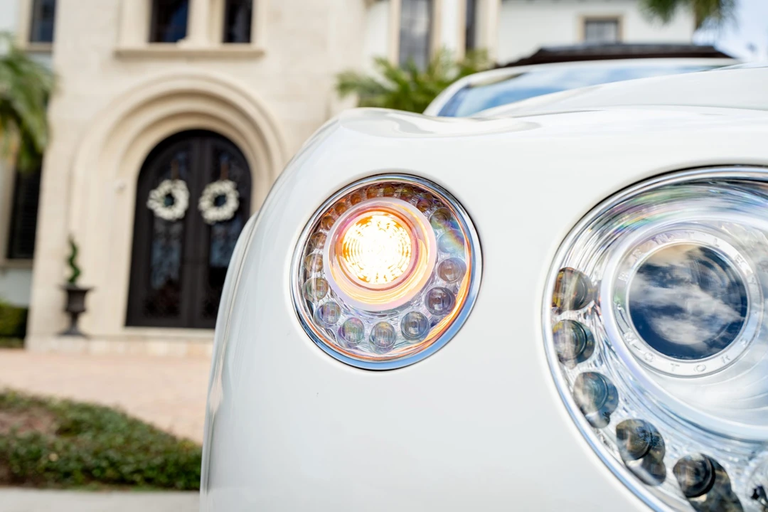 2014 Bentley Continental GTC - Image 21 of 31