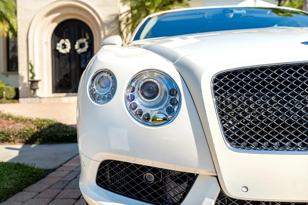 2014 Bentley Continental GTC - Image 19 of 31