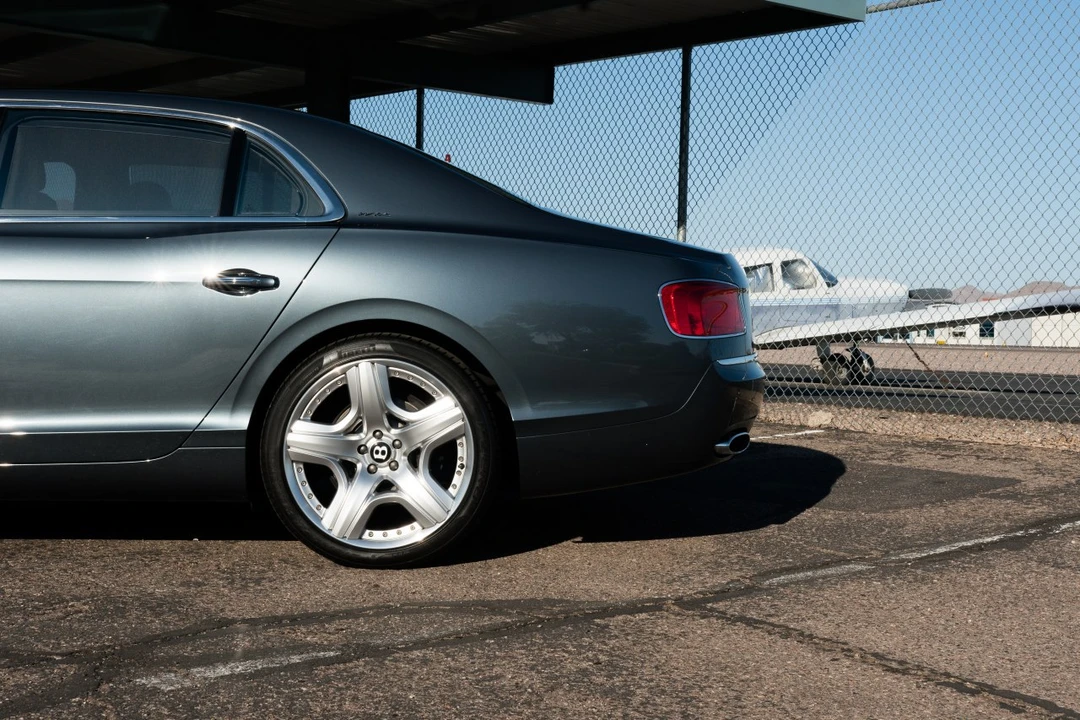 2014 Bentley Continental Flying Spur - Image 11 of 31