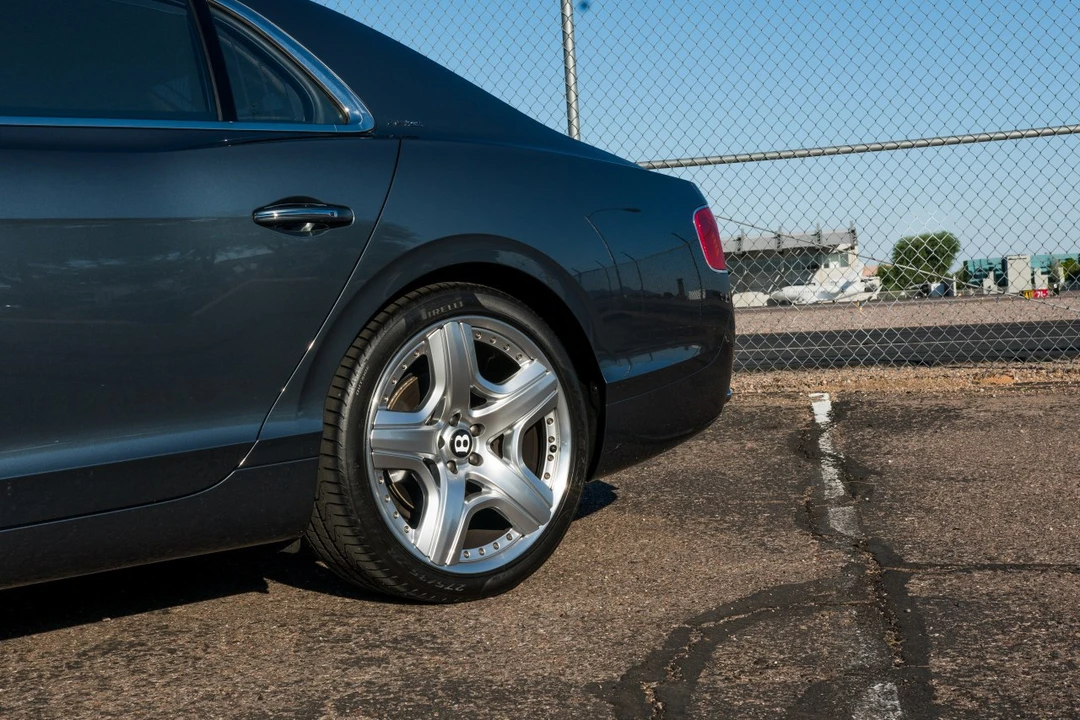 2014 Bentley Continental Flying Spur - Image 10 of 31
