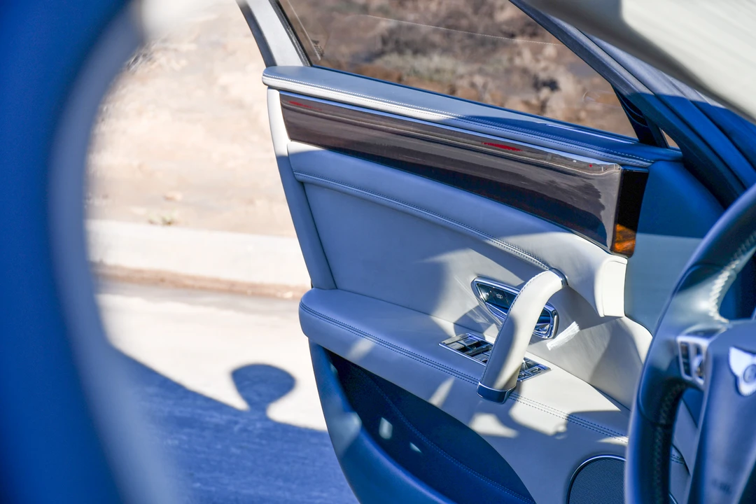 2014 Bentley Continental Flying Spur - Image 25 of 31