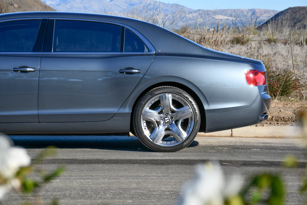2014 Bentley Continental Flying Spur - Image 16 of 31