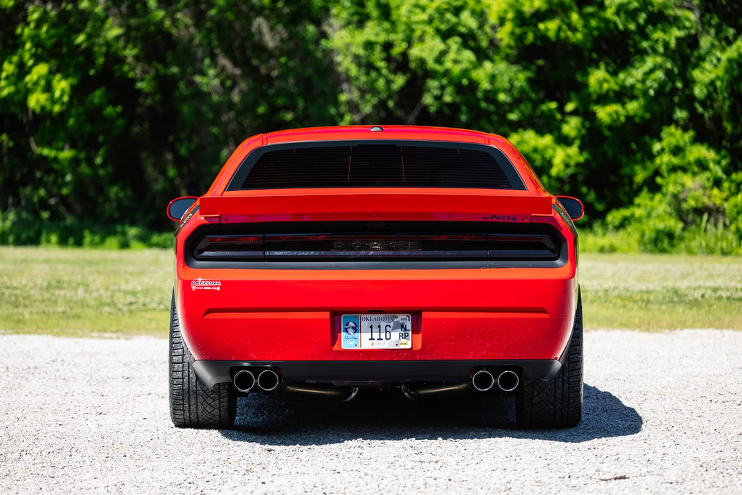 2014 Dodge Challenger SRT8 & 392 3rd Gen - Image 10 of 31