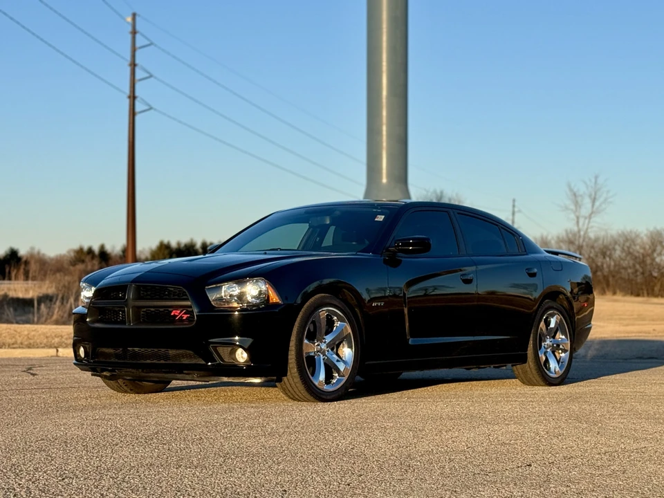 2014 Dodge Charger 7th Gen - Image 13 of 31