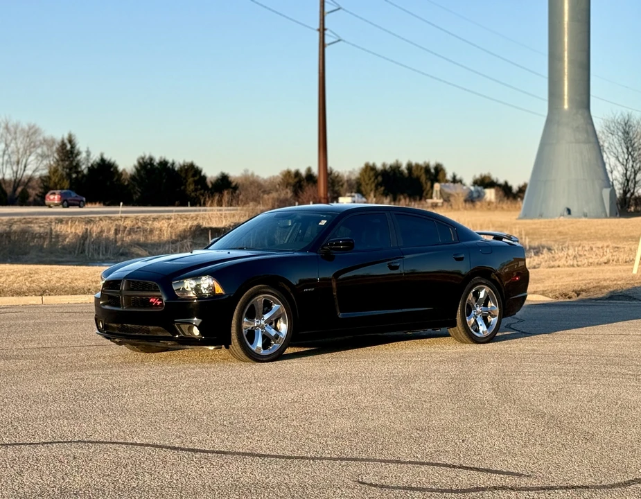 2014 Dodge Charger 7th Gen - Image 14 of 31
