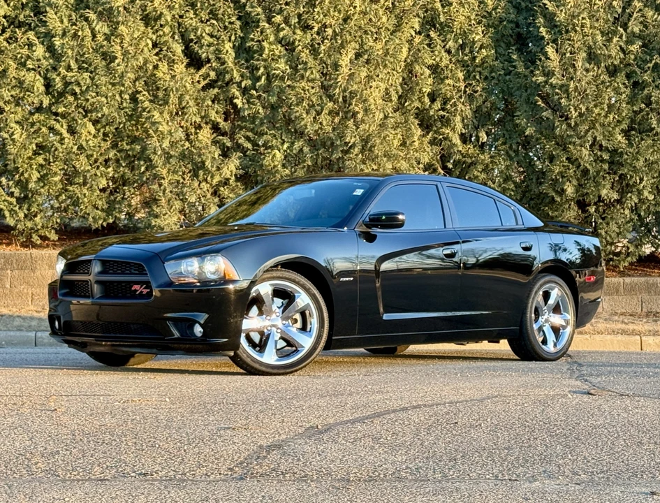 2014 Dodge Charger 7th Gen - Image 4 of 31