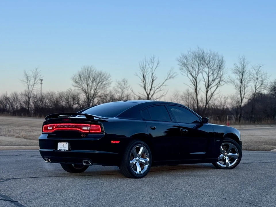 2014 Dodge Charger 7th Gen - Image 11 of 31