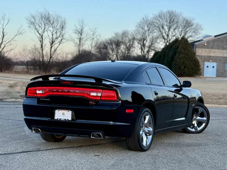 2014 Dodge Charger 7th Gen - Image 9 of 31