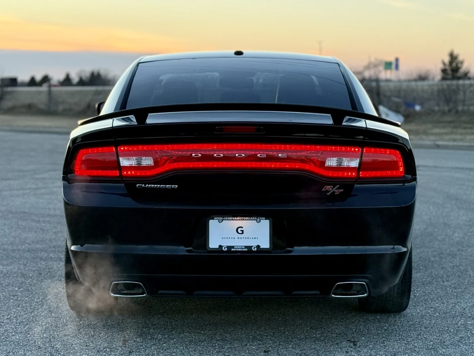 2014 Dodge Charger 7th Gen - Image 28 of 31