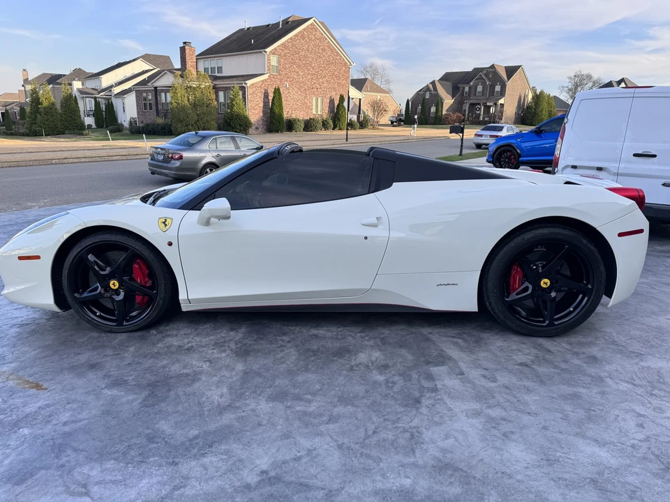 2014 Ferrari 458 Spider - Image 11 of 31