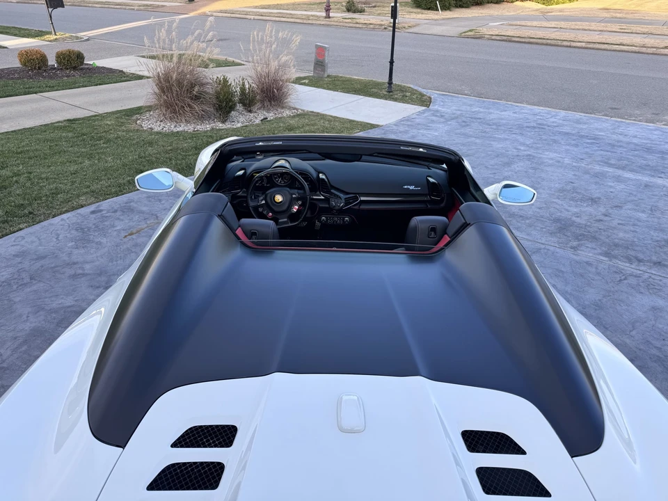2014 Ferrari 458 Spider - Image 23 of 31