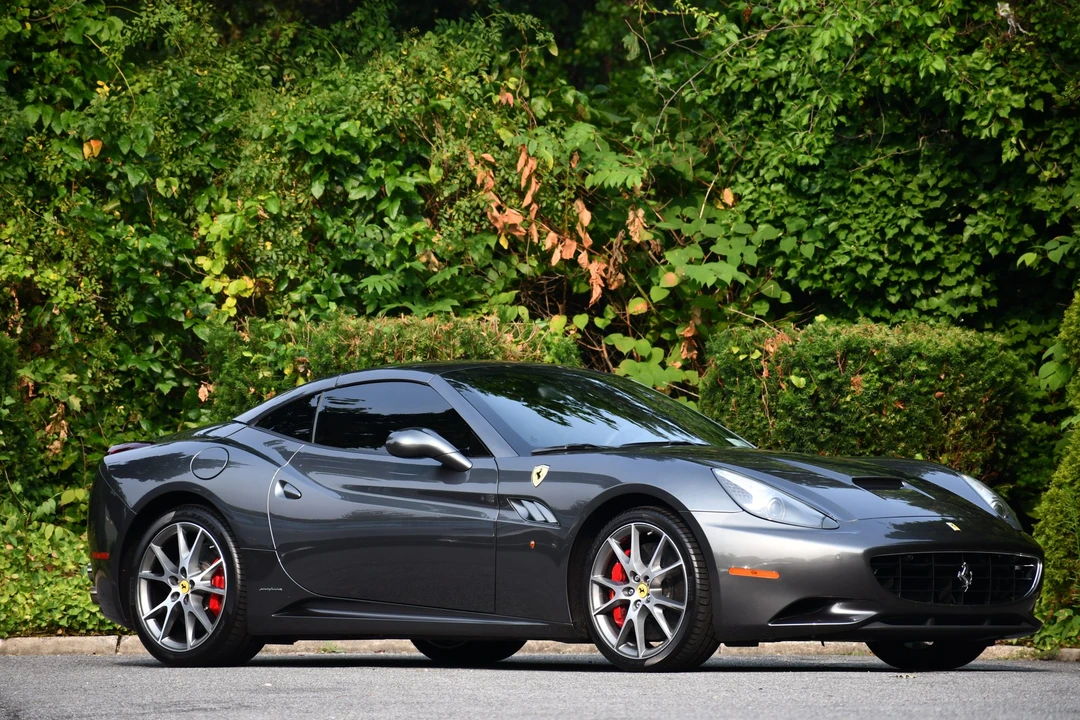 2014 Ferrari California - Image 4 of 31