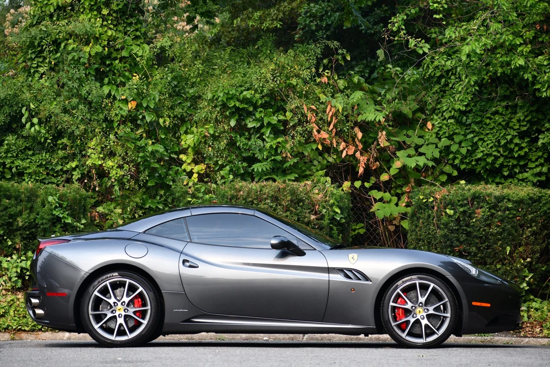 2014 Ferrari California - Image 6 of 31