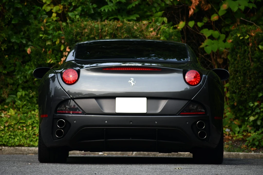 2014 Ferrari California - Image 7 of 31