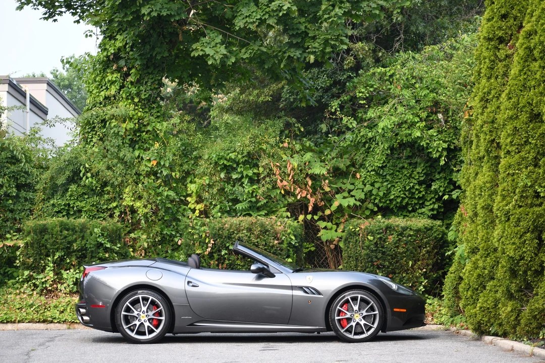 2014 Ferrari California - Image 20 of 31