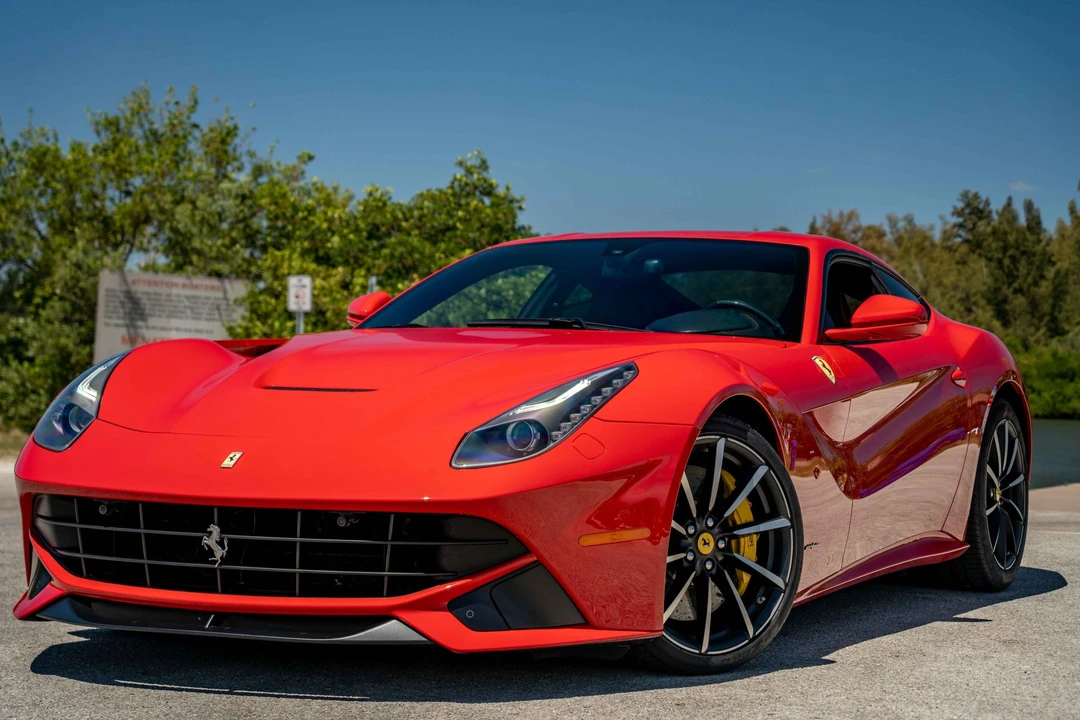 2014 Ferrari F12berlinetta - Image 2 of 31