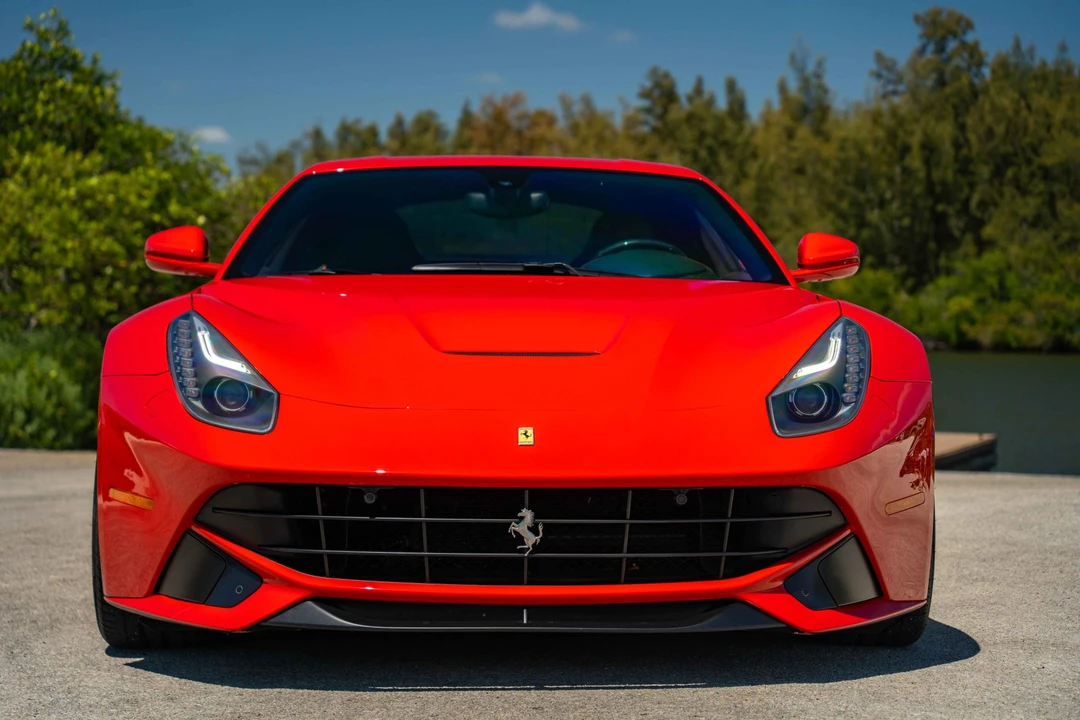 2014 Ferrari F12berlinetta - Image 5 of 31