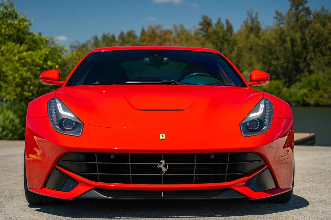 2014 Ferrari F12berlinetta - Image 4 of 31