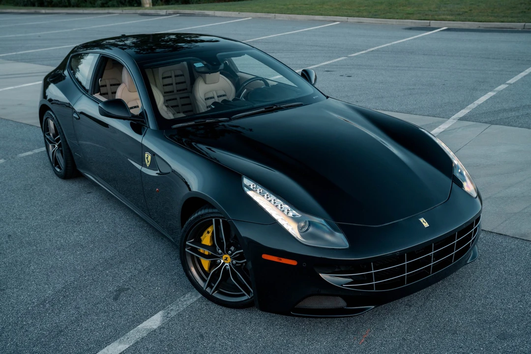 2014 Ferrari FF - Image 7 of 31
