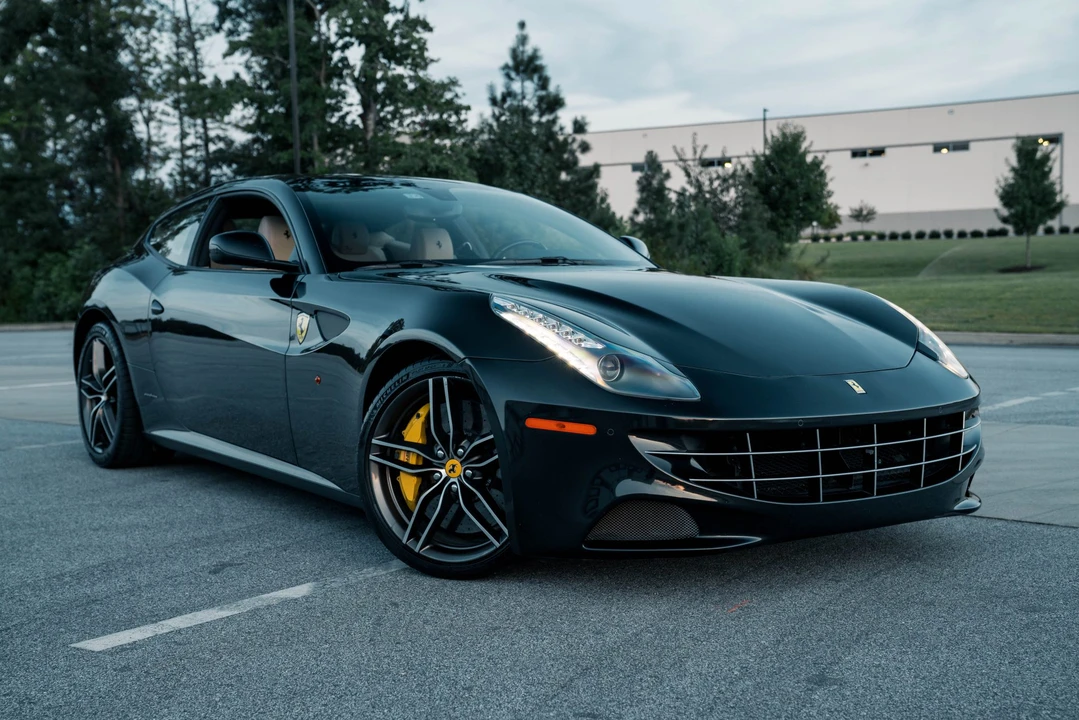 2014 Ferrari FF - Image 9 of 31