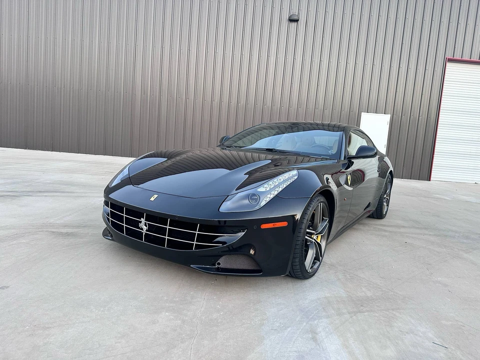 2014 Ferrari FF - Image 3 of 31