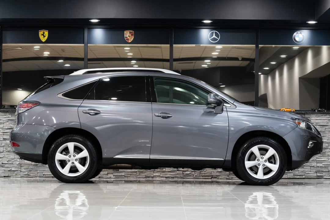 2014 Lexus RX 3rd Gen - Image 25 of 31