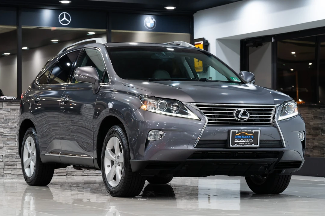 2014 Lexus RX 3rd Gen - Image 16 of 31