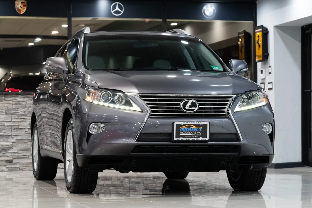2014 Lexus RX 3rd Gen - Image 15 of 31