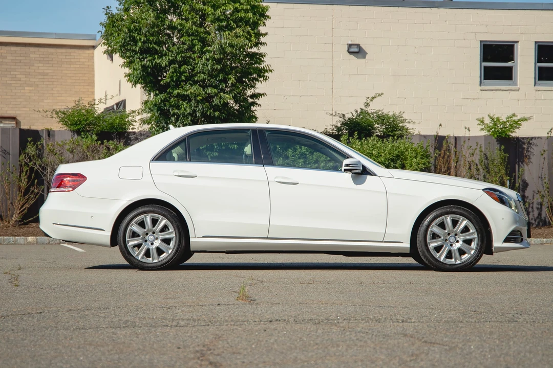 2014 Mercedes-Benz W212 E-Class - Image 10 of 31