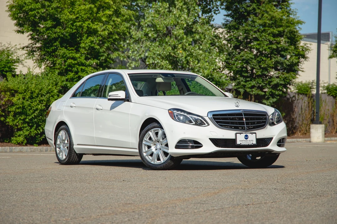 2014 Mercedes-Benz W212 E-Class - Image 8 of 31