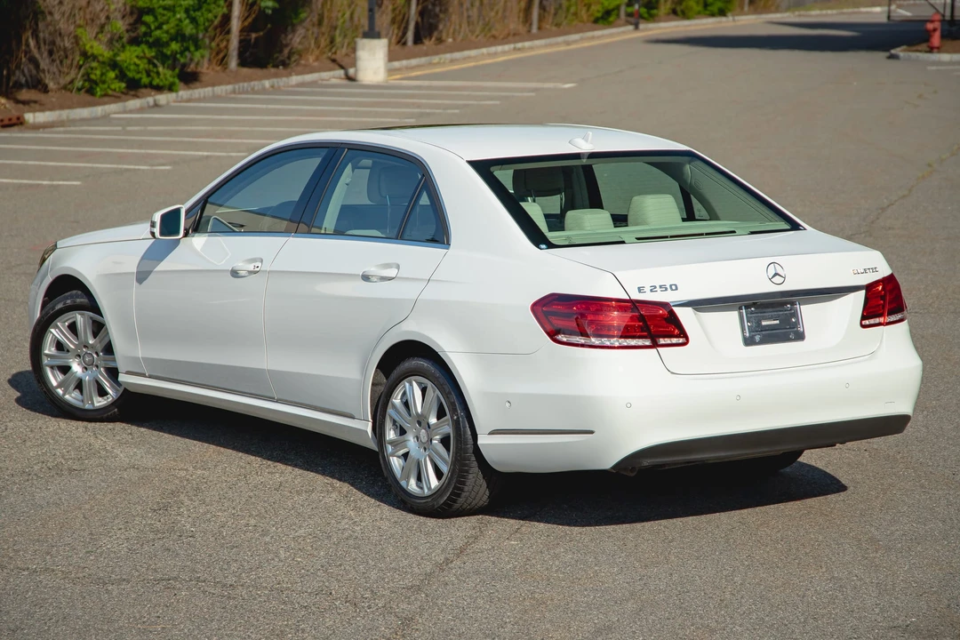 2014 Mercedes-Benz W212 E-Class - Image 18 of 31