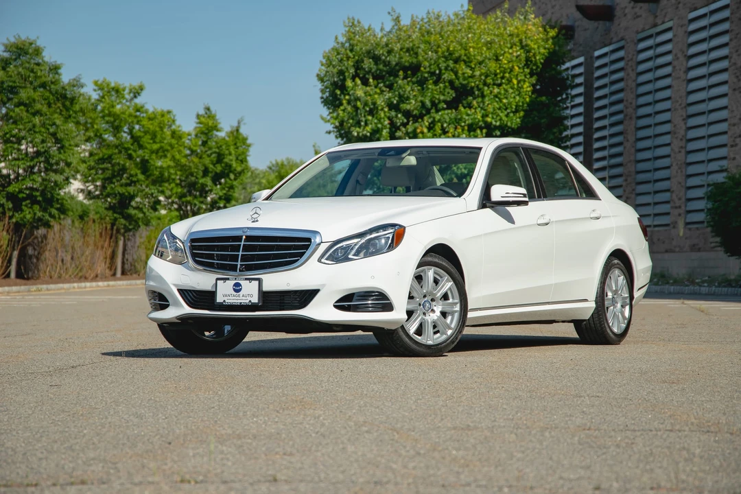 2014 Mercedes-Benz W212 E-Class - Image 3 of 31