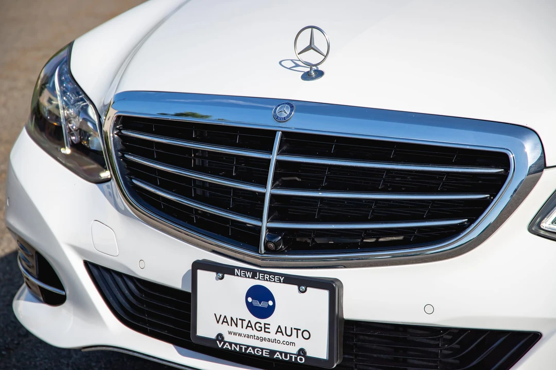 2014 Mercedes-Benz W212 E-Class - Image 28 of 31