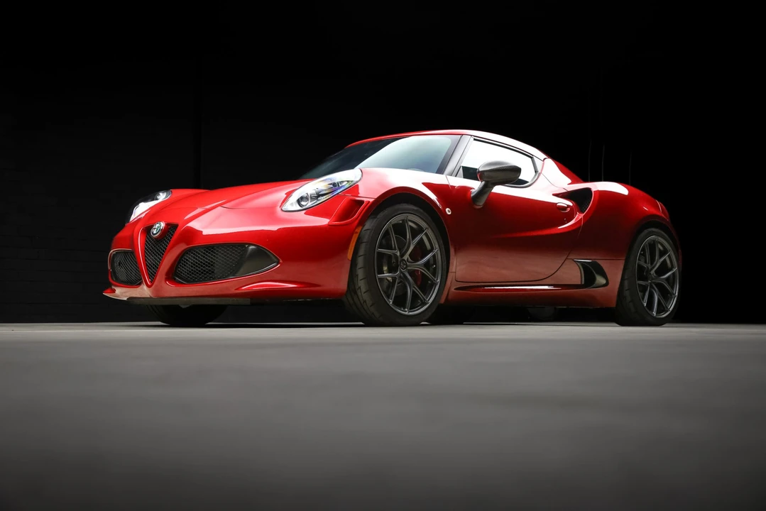 2015 Alfa Romeo 4C Coupe - Image 6 of 31