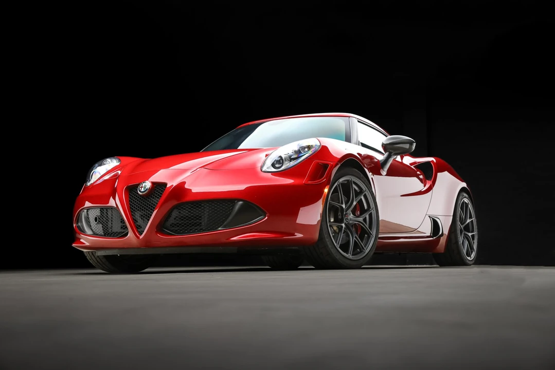2015 Alfa Romeo 4C Coupe - Image 3 of 31