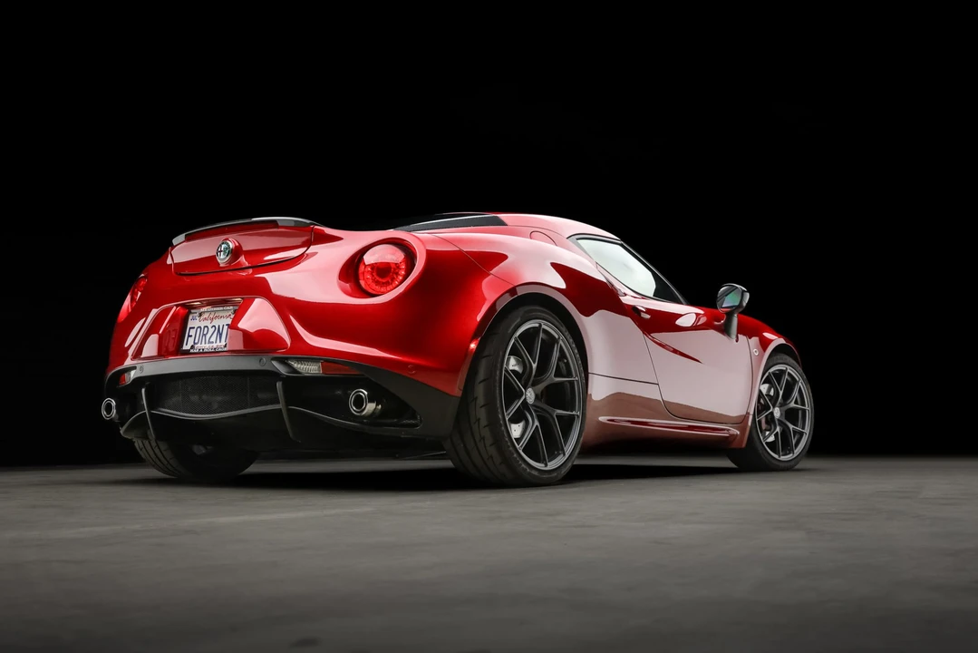 2015 Alfa Romeo 4C Coupe - Image 29 of 31