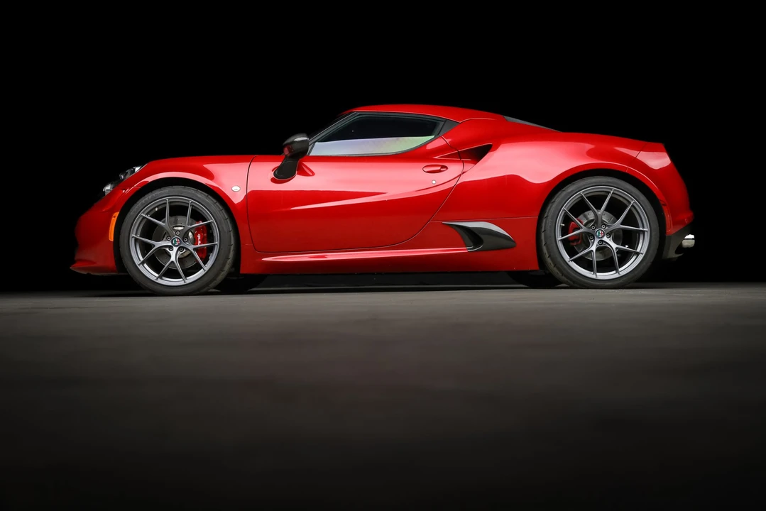 2015 Alfa Romeo 4C Coupe - Image 12 of 31