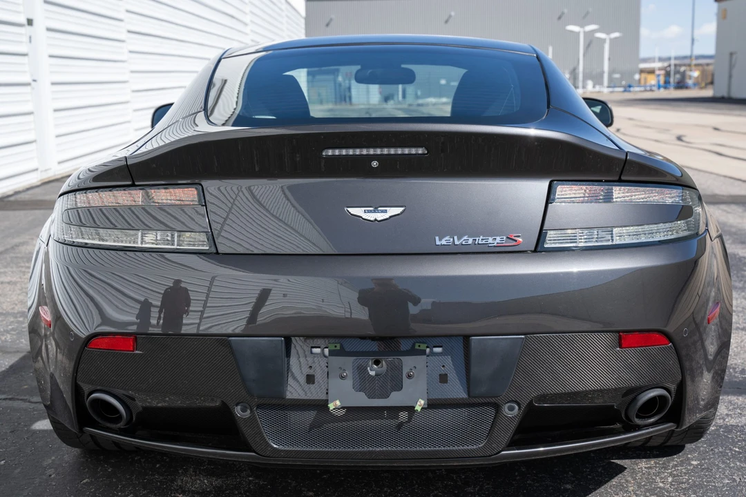 2015 Aston Martin V12 Vantage (2010-2018) - Image 27 of 31