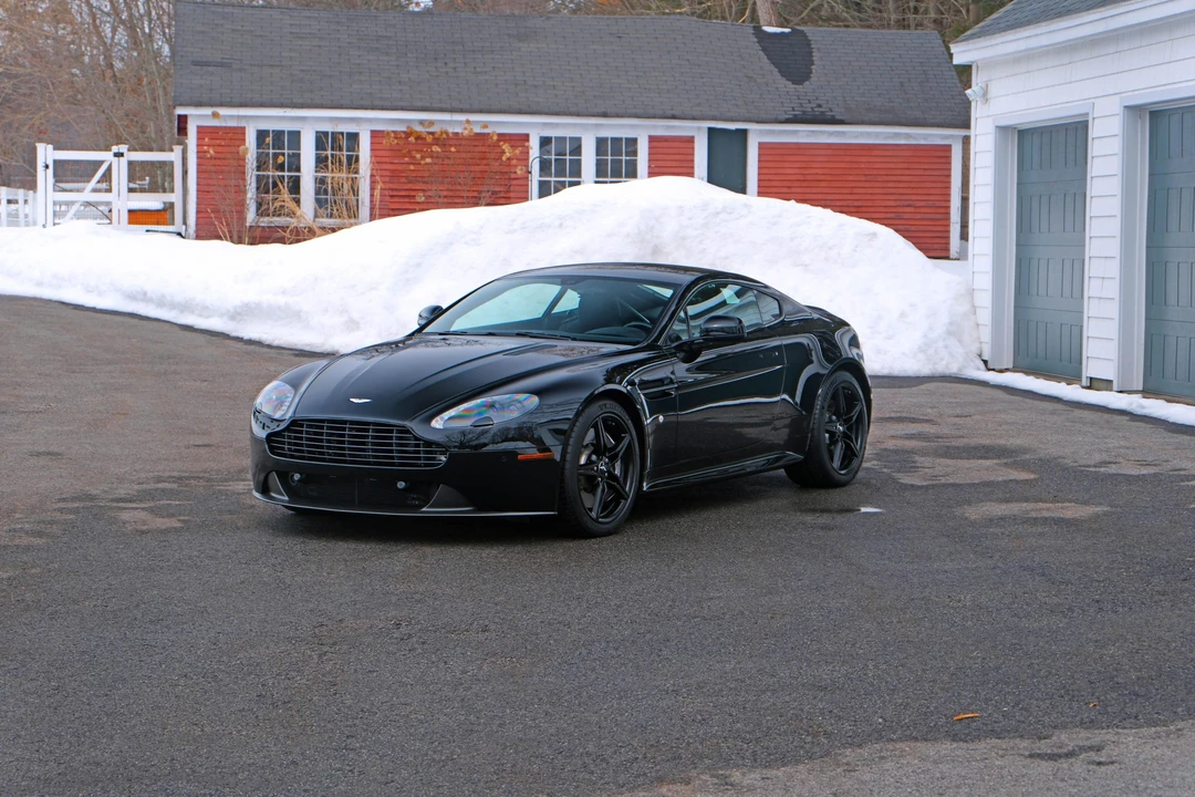 2015 Aston Martin V8 Vantage (2006-2017) - Image 6 of 31