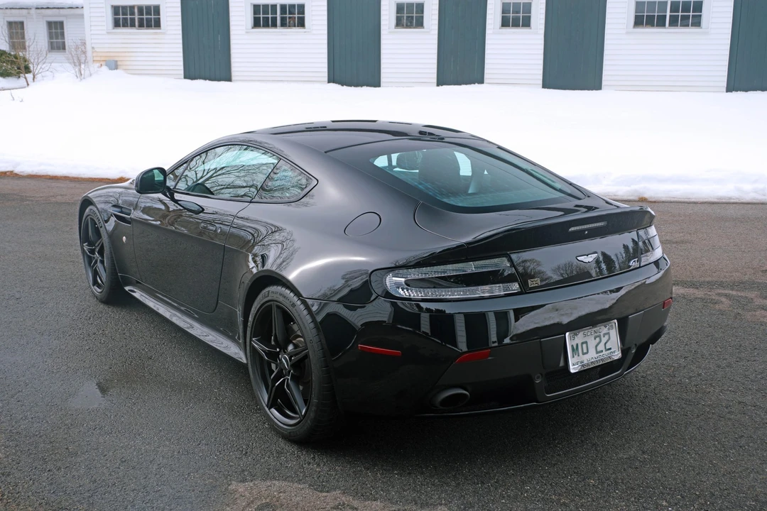 2015 Aston Martin V8 Vantage (2006-2017) - Image 31 of 31