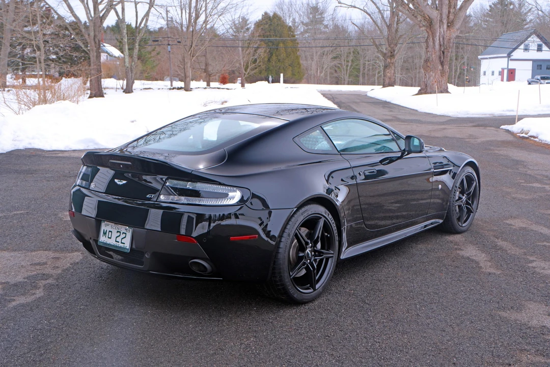 2015 Aston Martin V8 Vantage (2006-2017) - Image 24 of 31