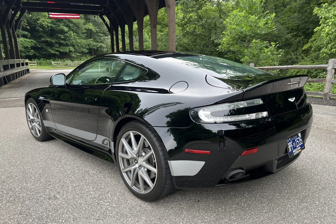 2015 Aston Martin V8 Vantage (2006-2017) - Image 11 of 31