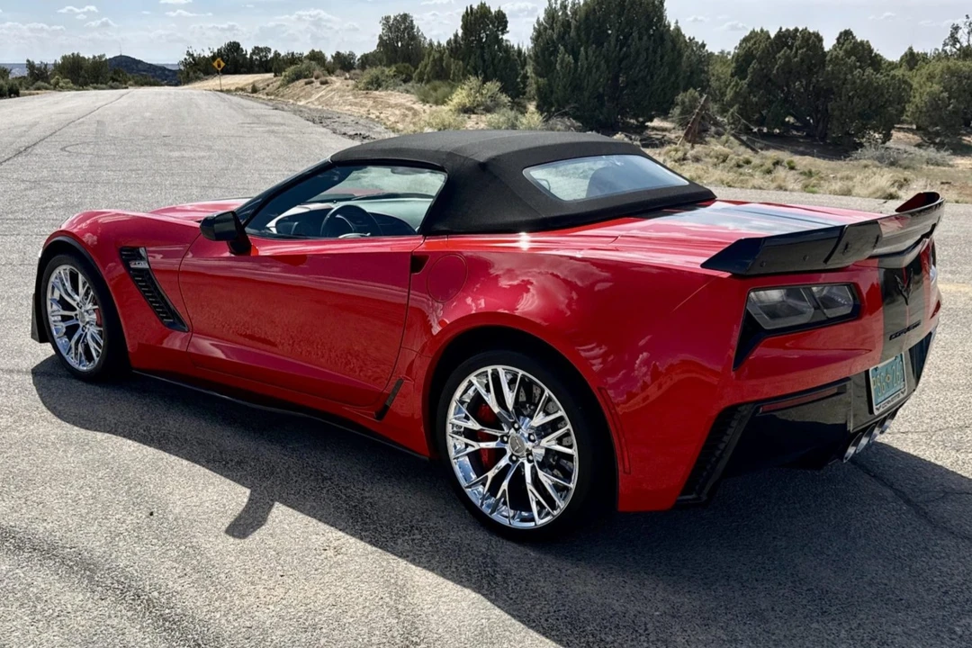 2015 Chevrolet Corvette C7 Z06 - Image 2 of 9