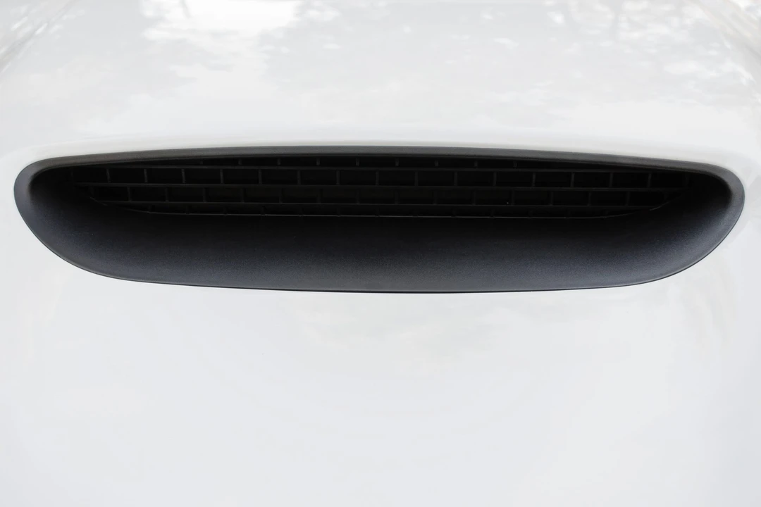 2015 Dodge Challenger SRT Hellcat 3rd Gen - Image 19 of 31