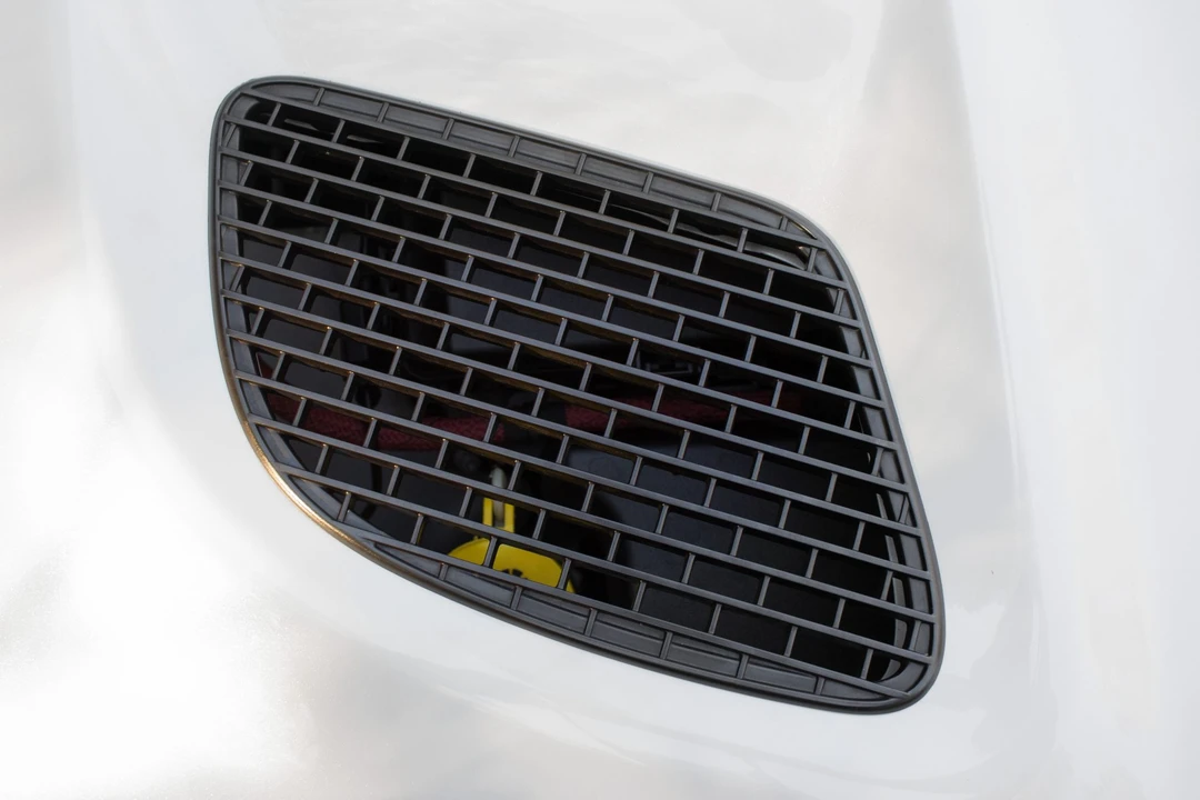 2015 Dodge Challenger SRT Hellcat 3rd Gen - Image 20 of 31