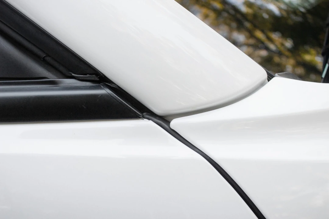 2015 Dodge Challenger SRT Hellcat 3rd Gen - Image 22 of 31